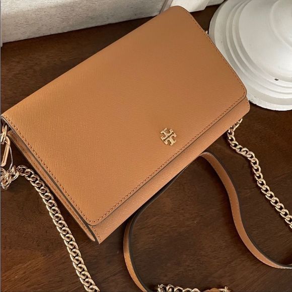 Tory Burch Handbags - SOLD. Tory Burch chain wallet / crossbody